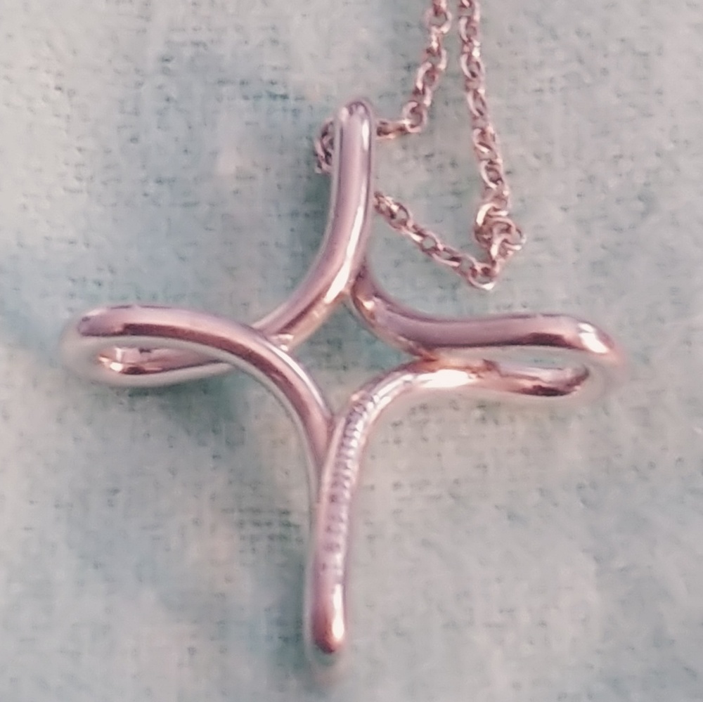 FLASH SALE! Tiffany Elsa Peretti Infinity Cross